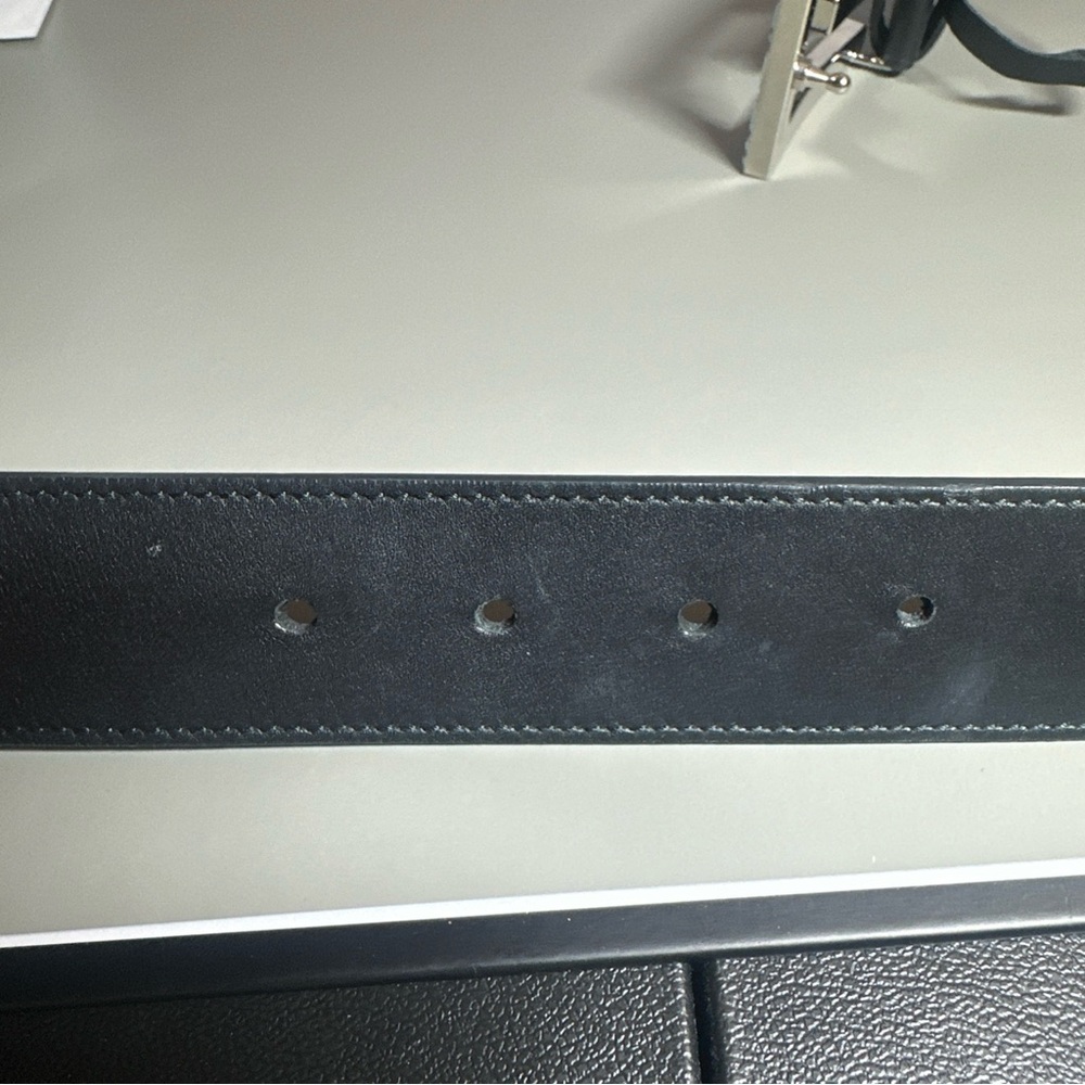 Gorgeous Gucci Black Leather Belt with Iridescent Crystal Buckle. - Picture 5 of 11